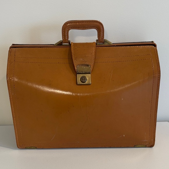 Vintage briefcase topgrain cowhide doctor’s bag Cooper Weeks made in Canada - Picture 1 of 17
